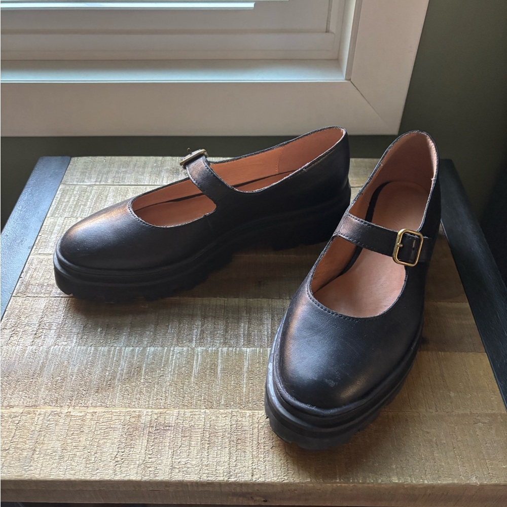 Madewell - Classic Chunky Black Mary Jane Shoes - Size 7.5
